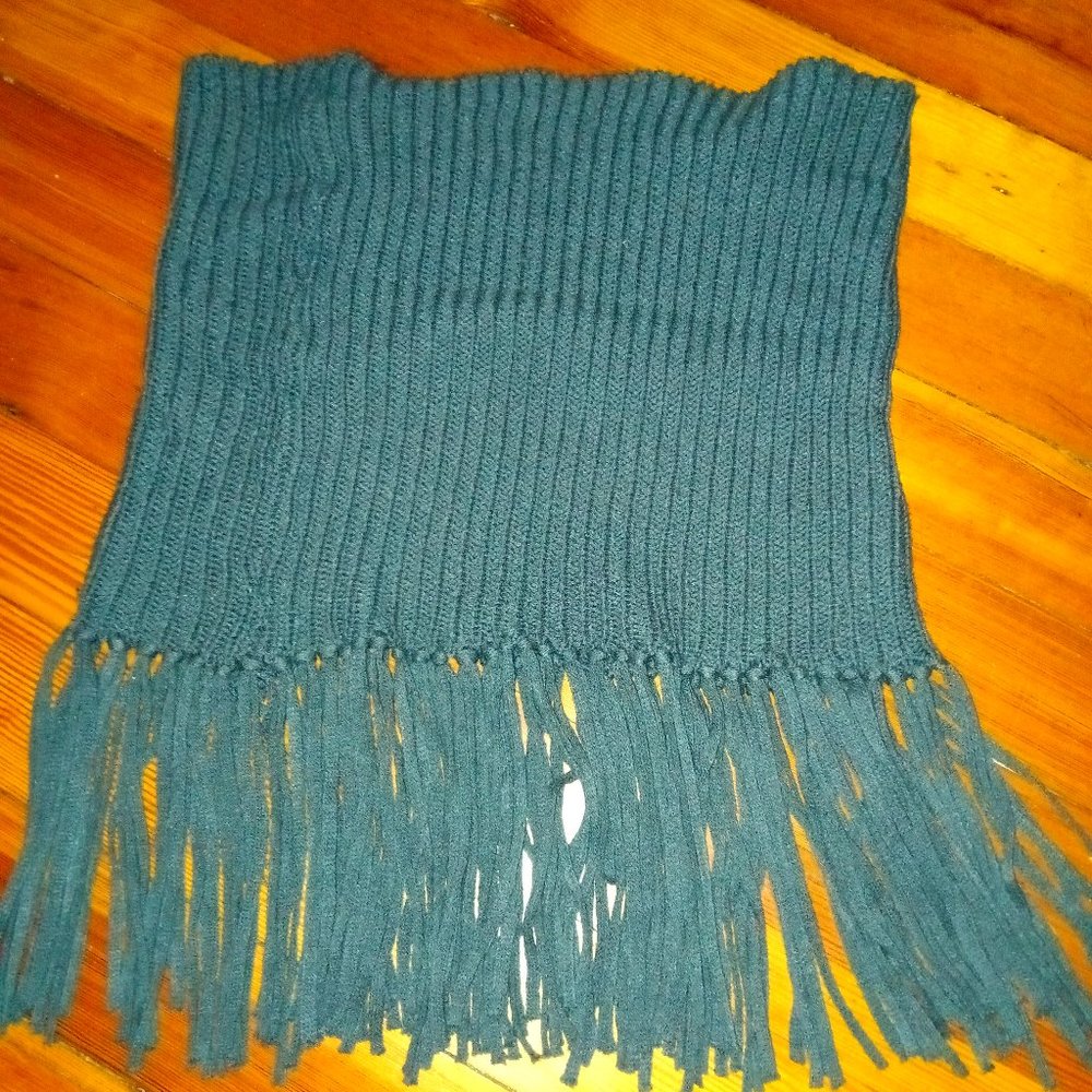 Gray Scarf w/ Fringe - Charlotte Russe
